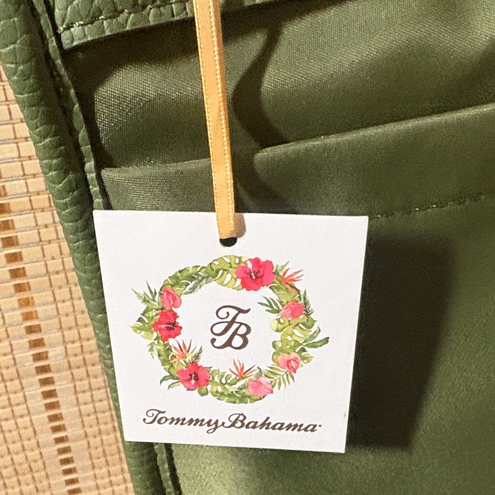Tommy Bahama Olive Green Crossbody Bag with Adjustable Strap - Picture 2 of 5